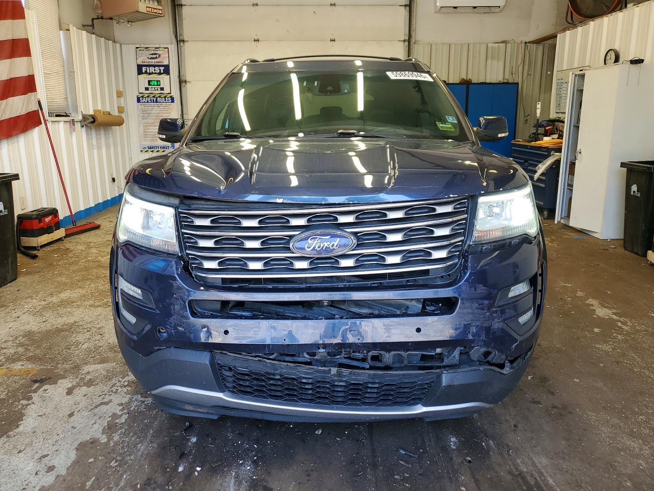 2016 Ford Explorer Limited - zdjęcie 5