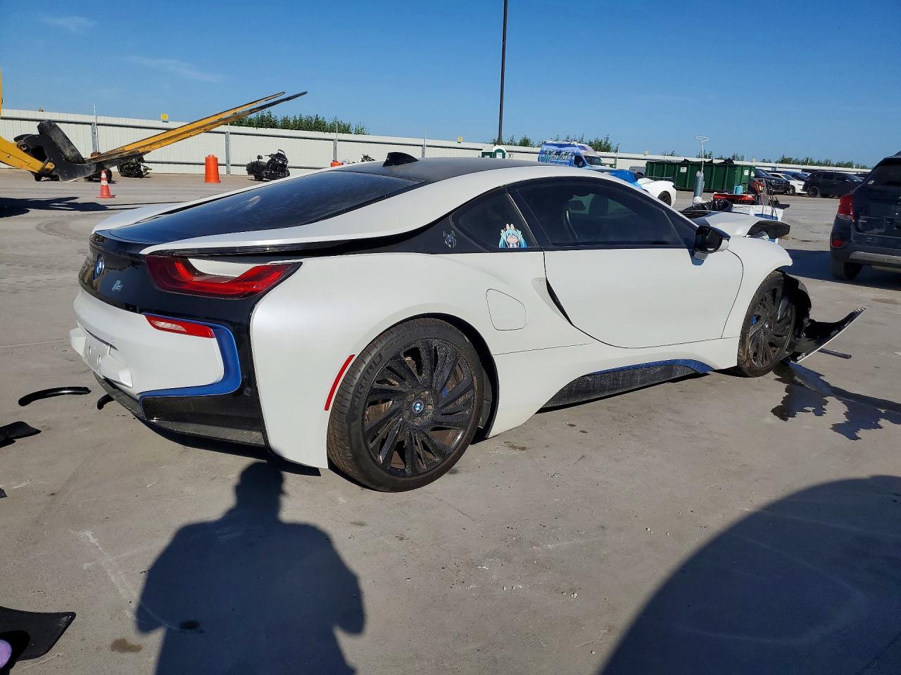 2016 BMW I8 - zdjęcie 3