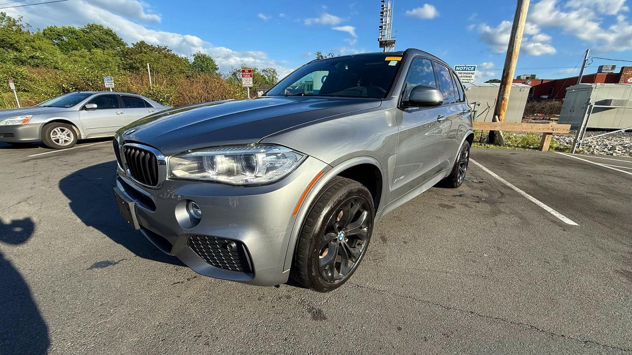 2017 BMW X5 xDrive35I - zdjęcie 2