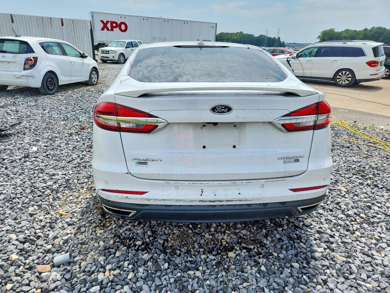2020 Ford Fusion Titanium - zdjęcie 6
