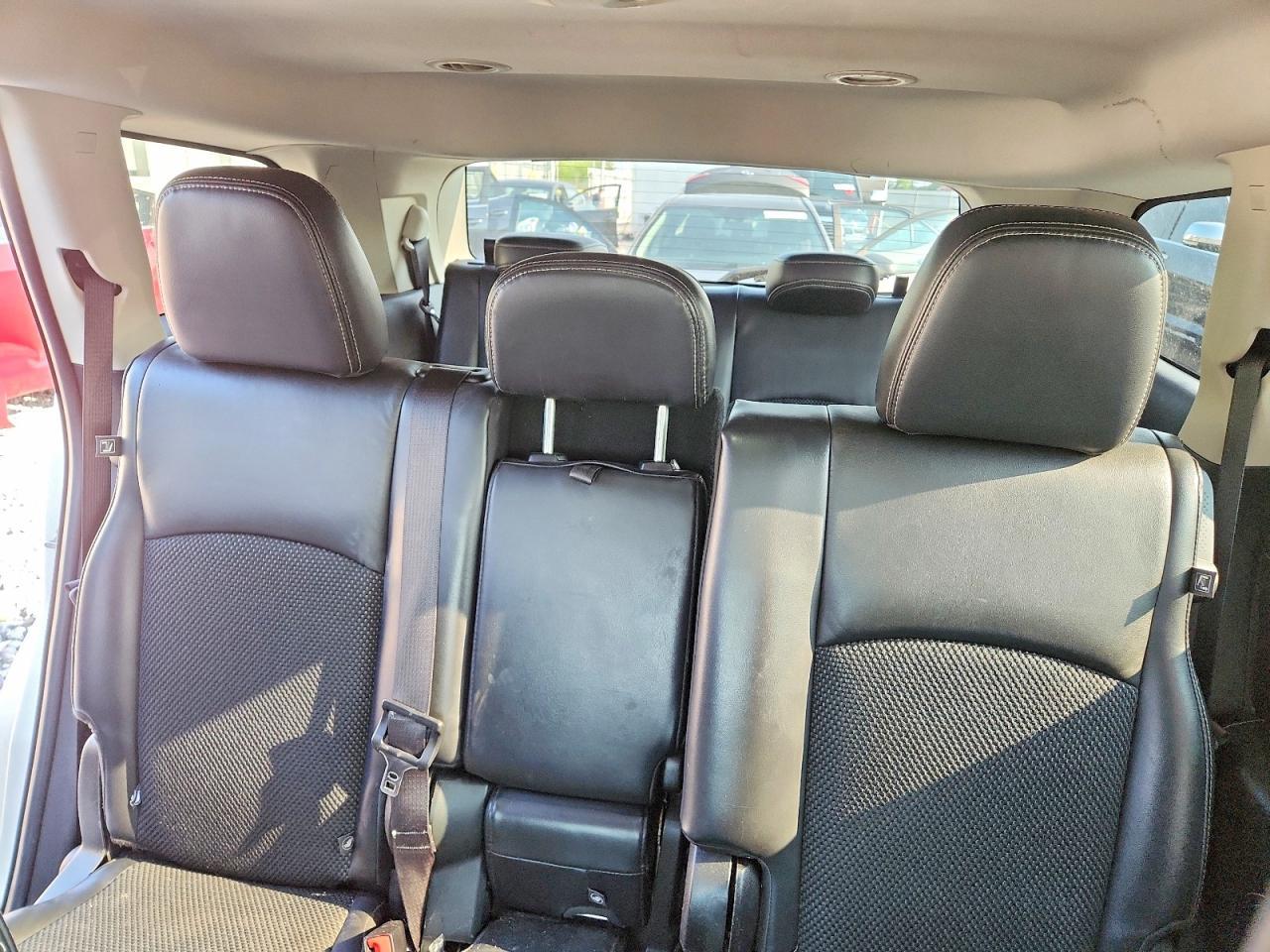 2019 Dodge Journey Crossroad - zdjęcie 10