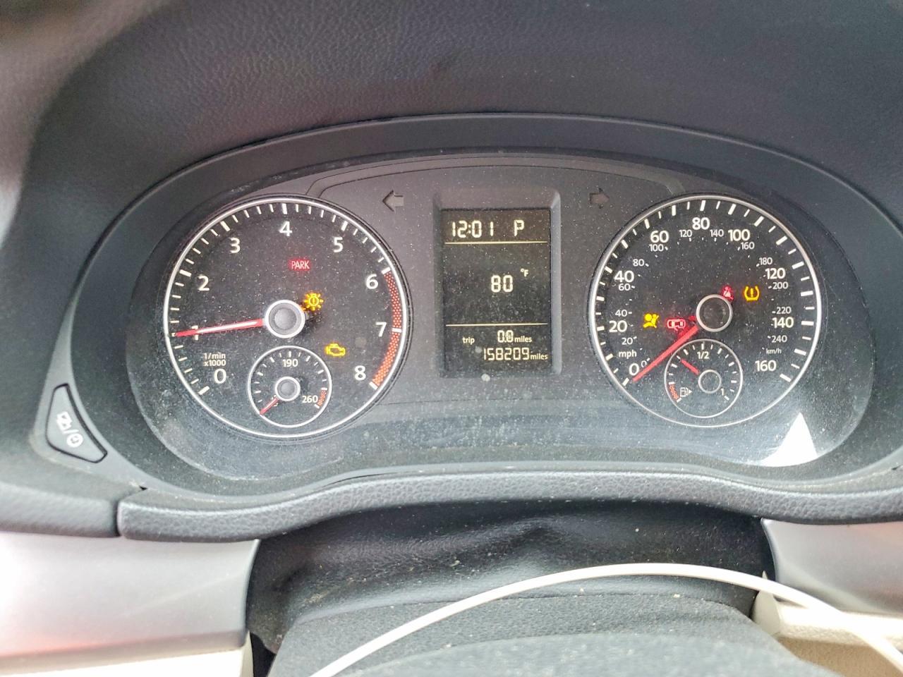 2014 Volkswagen Passat S - zdjęcie 9