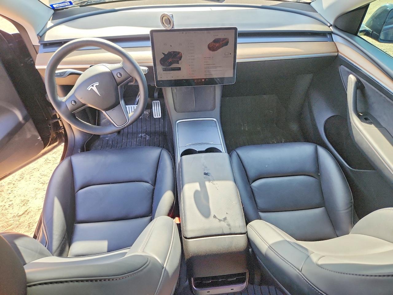 2023 Tesla Model Y - zdjęcie 15
