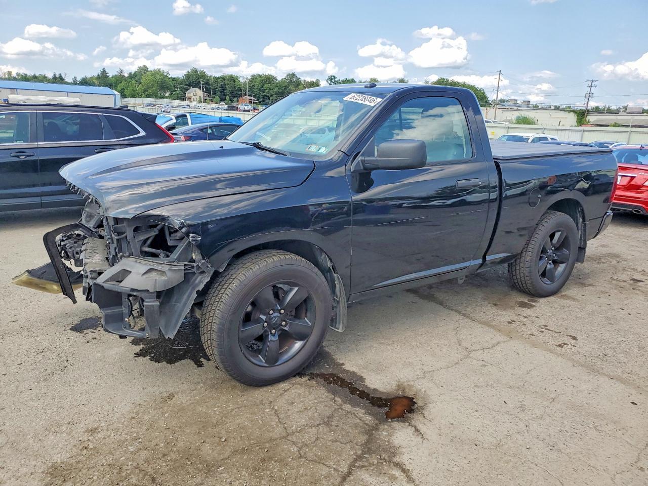 2014 Ram 1500 St - zdjęcie główne