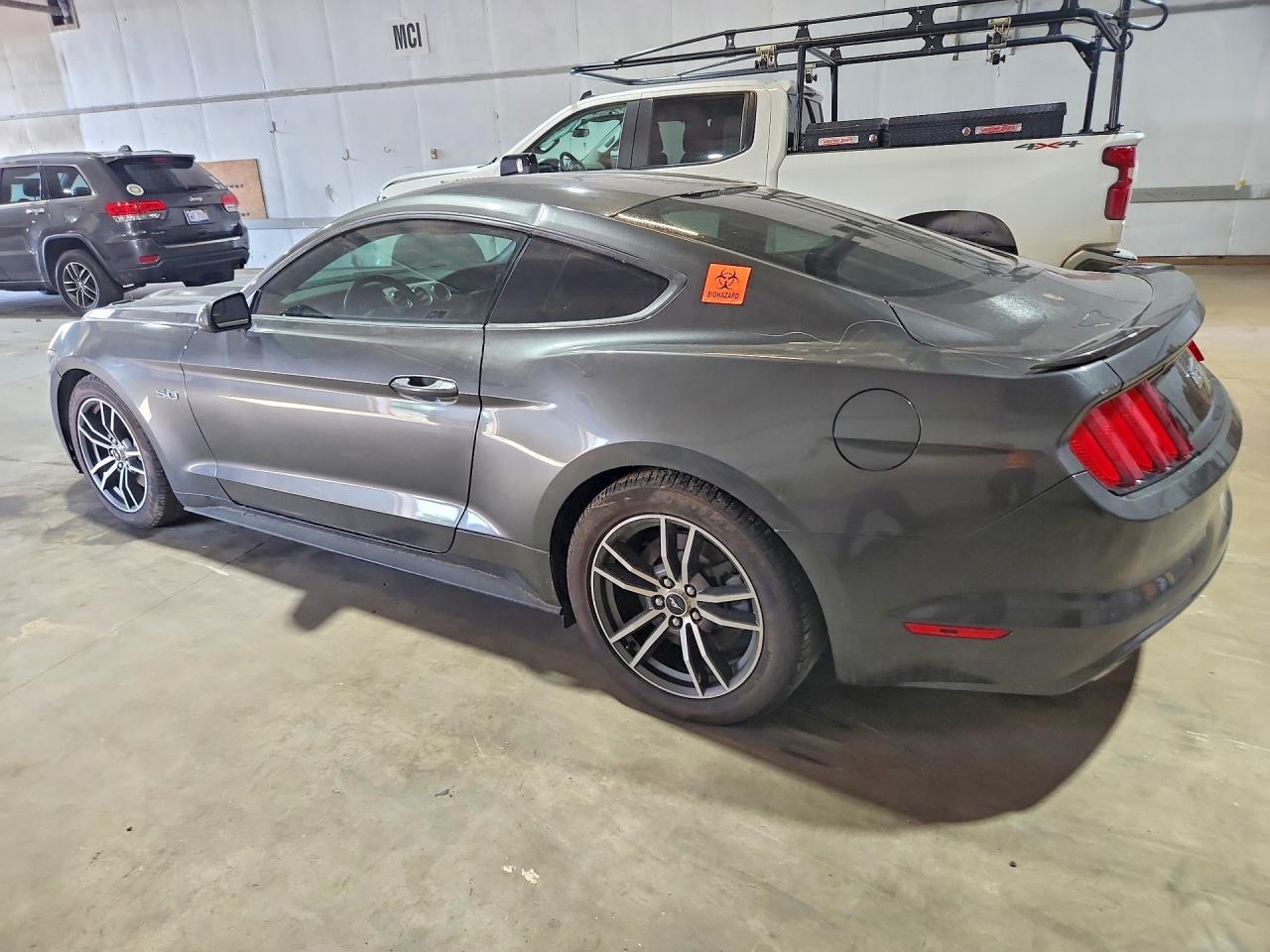 2017 Ford Mustang Gt - zdjęcie 2