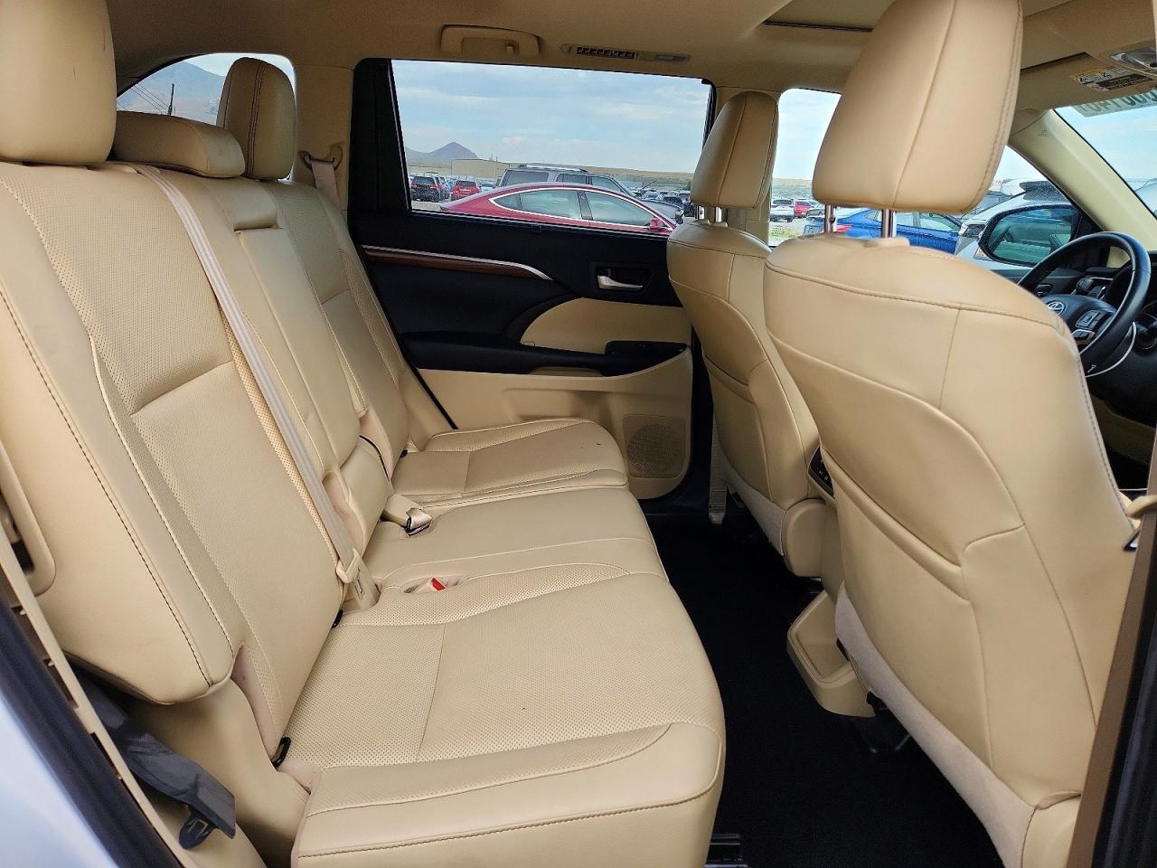2019 Toyota Highlander Limited - zdjęcie 10