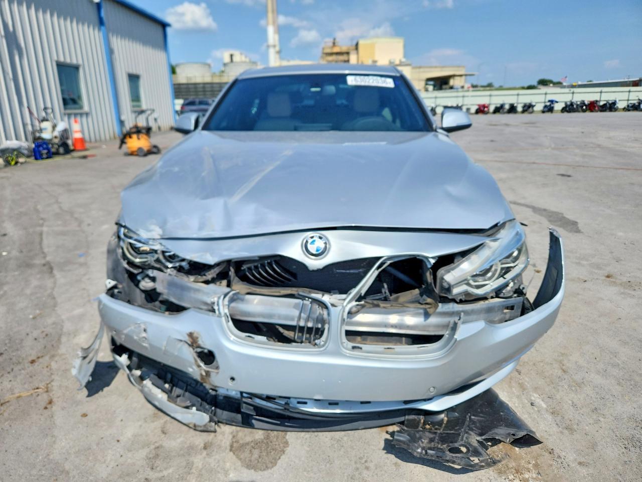 2018 BMW 330 I - zdjęcie 5