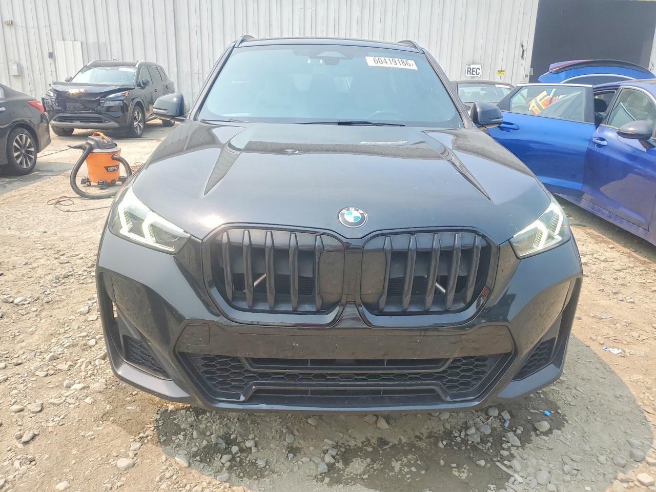 2023 BMW X1 xDrive28I - zdjęcie 5