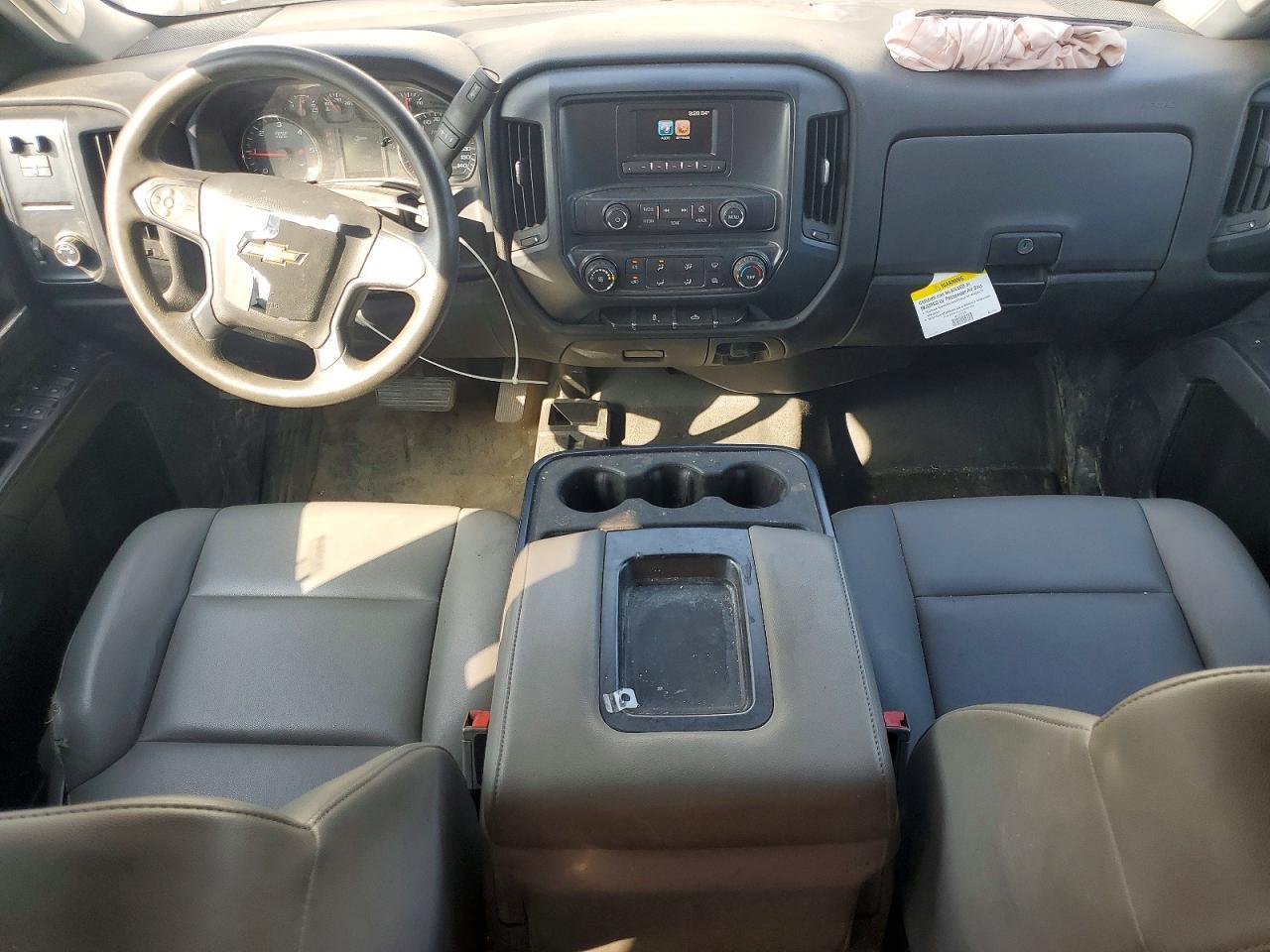 2016 Chevrolet Silverado K1500 Custom - zdjęcie 8