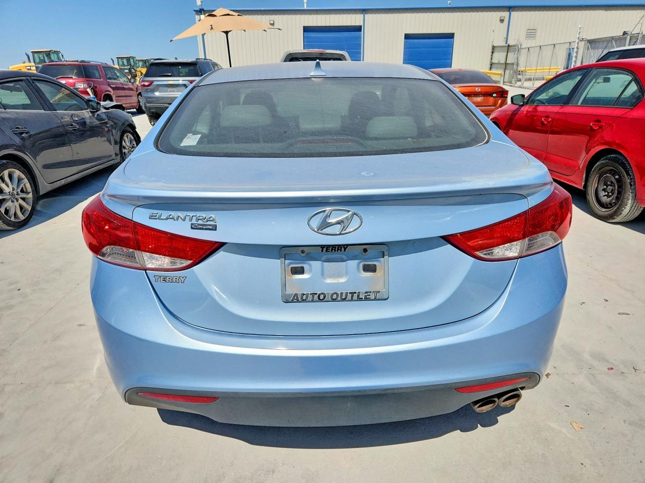 2013 Hyundai Elantra Coupe Se - zdjęcie 6