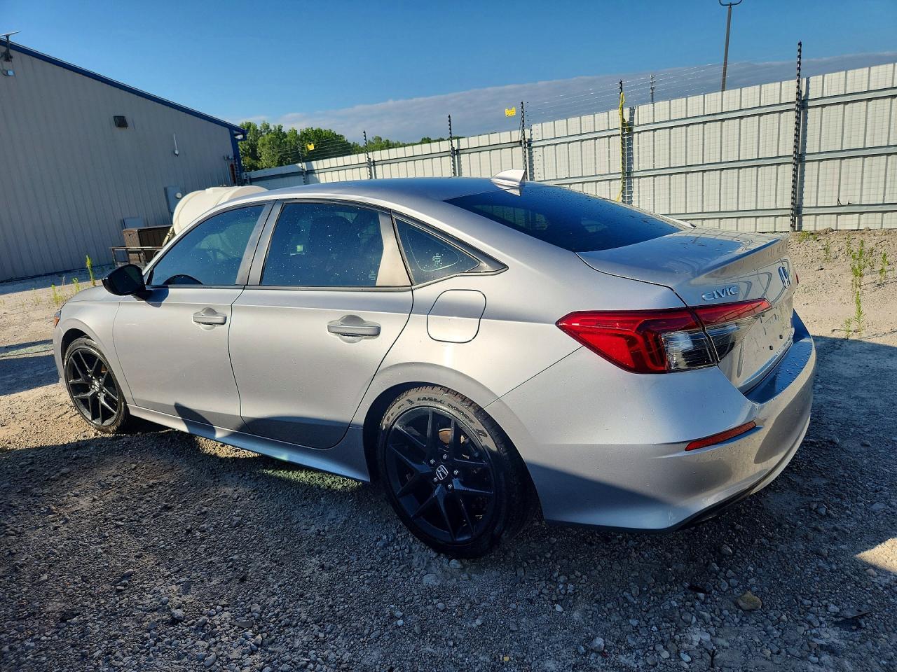 2022 Honda Civic Sport - zdjęcie 2