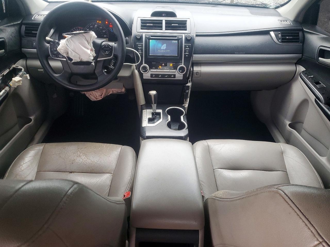 2013 Toyota Camry L - zdjęcie 8
