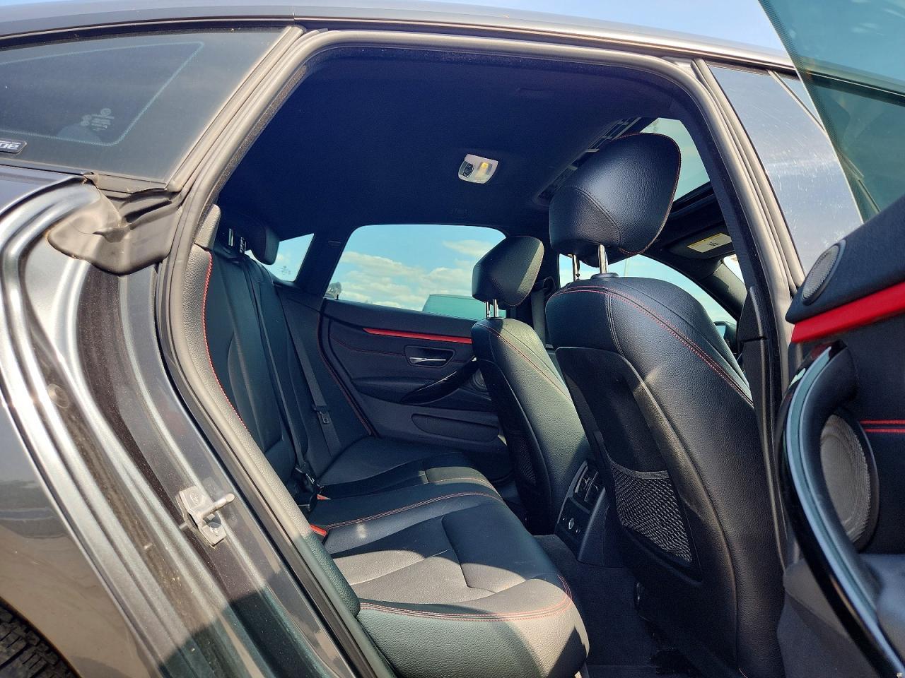 2015 BMW Seria 4 435i - zdjęcie 10