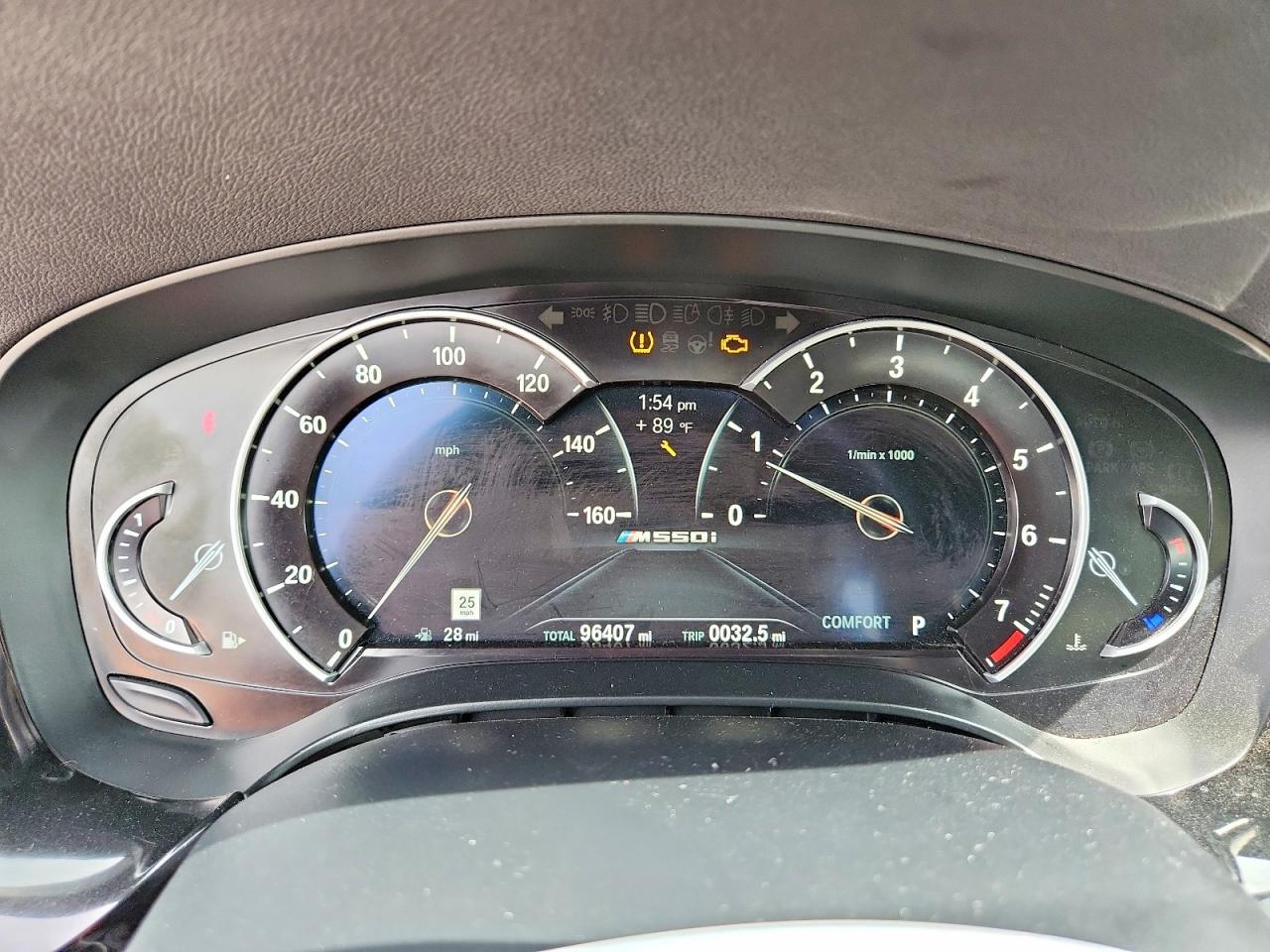 2018 BMW Seria 5 M550i - zdjęcie 9