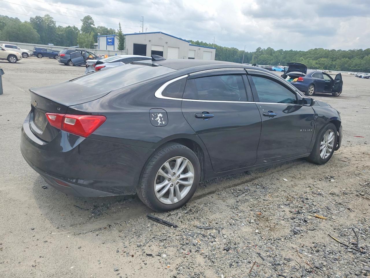 2018 Chevrolet Malibu Lt - zdjęcie 3