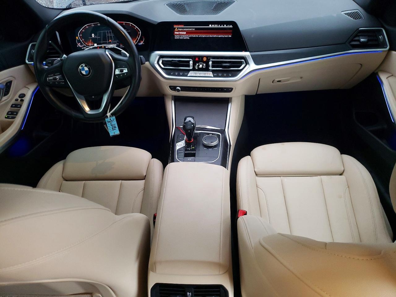2021 BMW 330Xi - zdjęcie 8