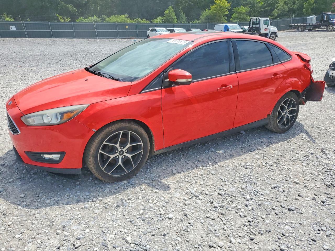 2017 Ford Focus Sel - zdjęcie główne