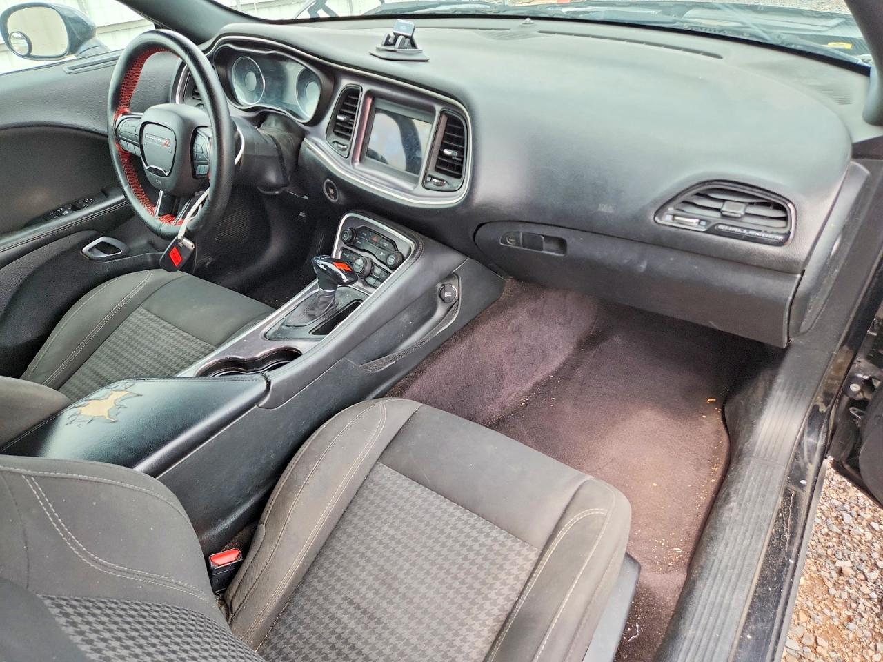 2018 Dodge Challenger Sxt - zdjęcie 8