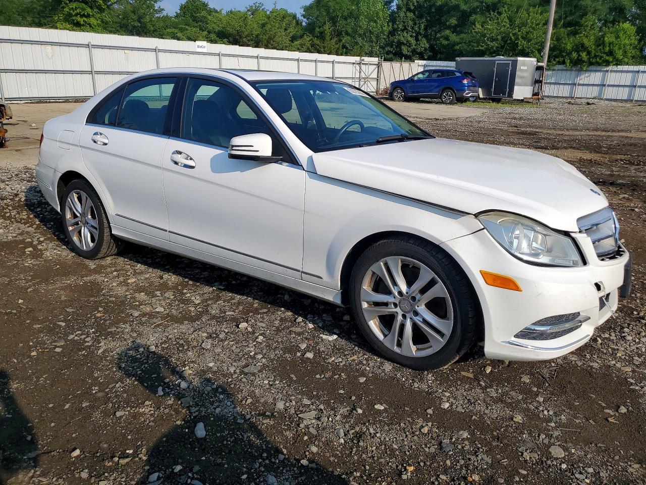 2013 Mercedes-Benz C 300 4Matic - zdjęcie 4