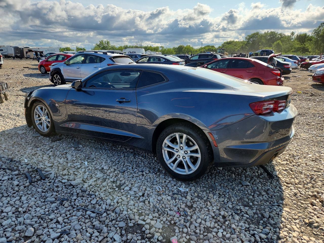 2023 Chevrolet Camaro Ls - zdjęcie 2