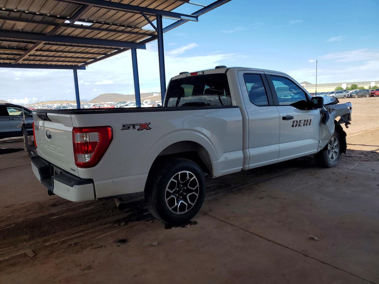 2023 Ford F150 Super Cab - zdjęcie 3
