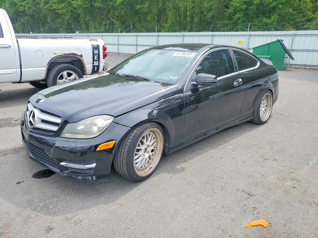2013 Mercedes-Benz C 250 - zdjęcie główne