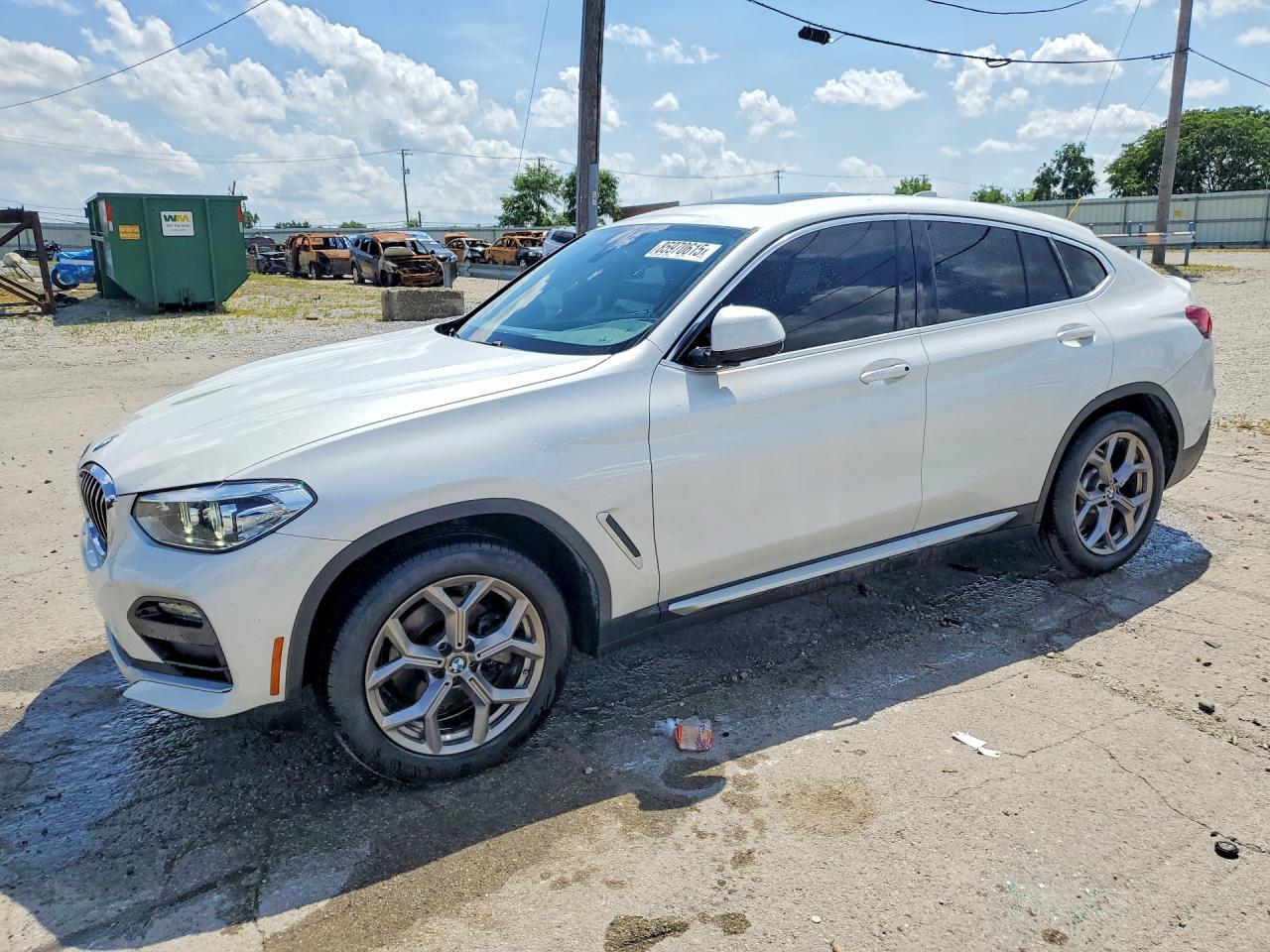 2021 BMW X4 xDrive30I - zdjęcie główne