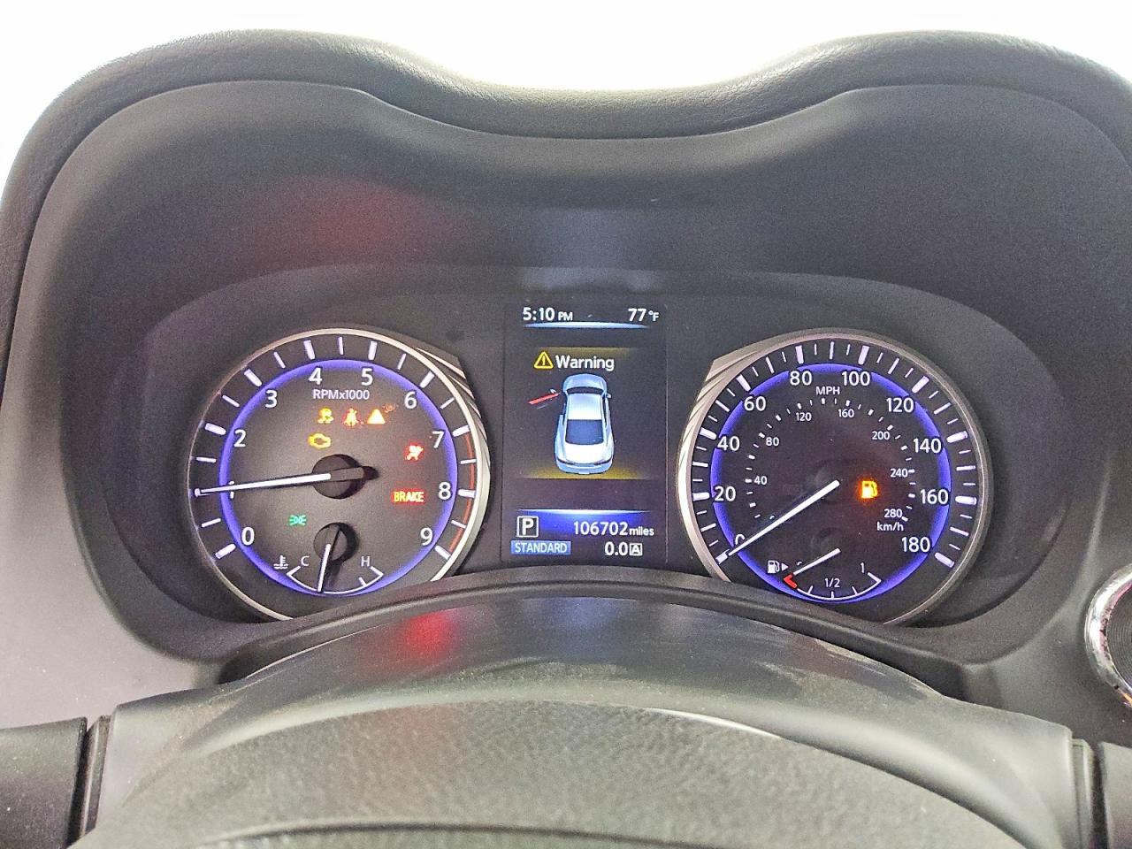 2017 Infiniti Q60 Red Sport 400 - zdjęcie 9