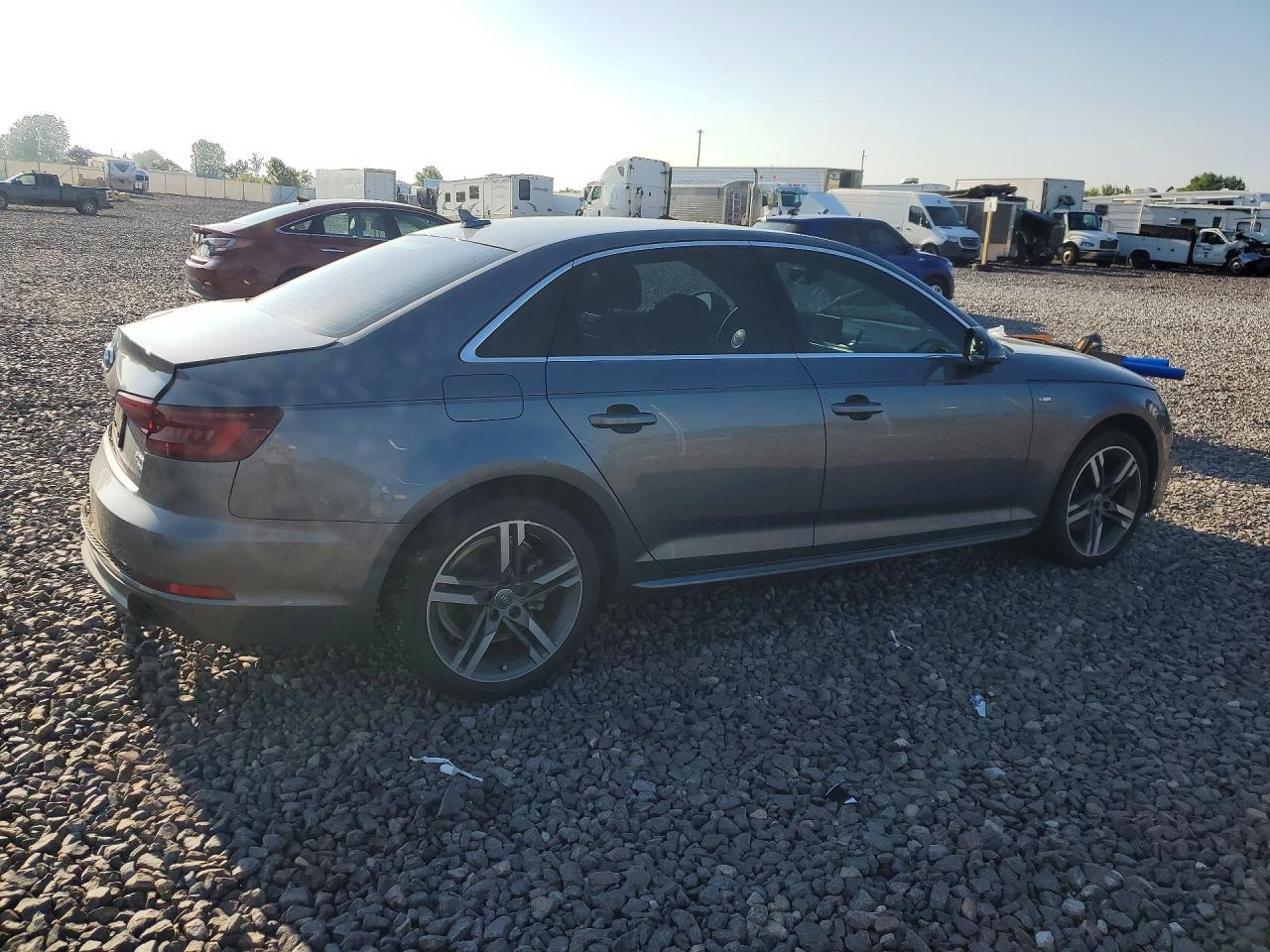 2018 Audi A4 Premium Plus - zdjęcie 3