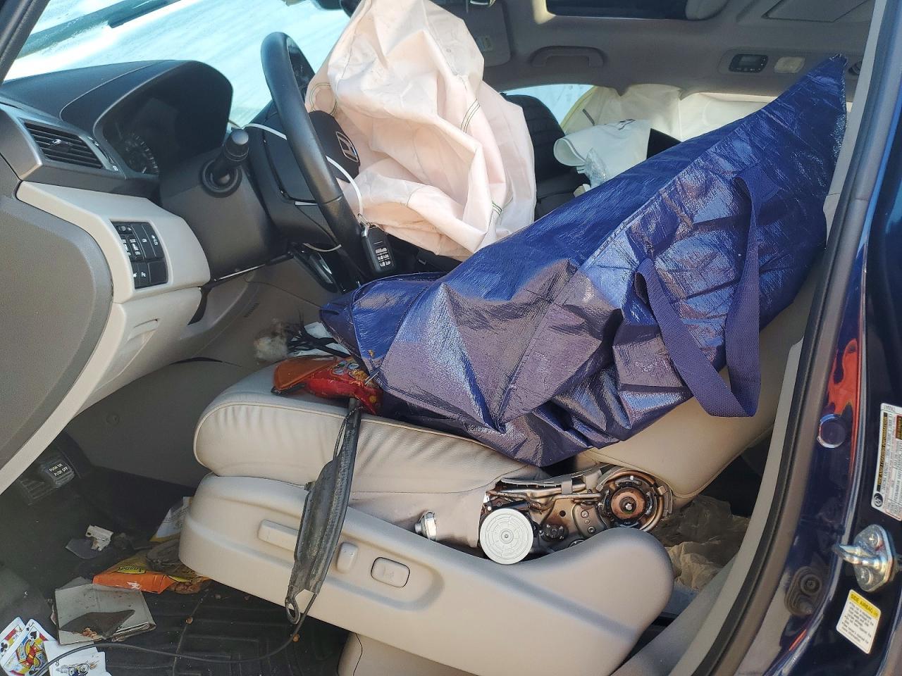 2015 Honda Odyssey Touring - zdjęcie 7