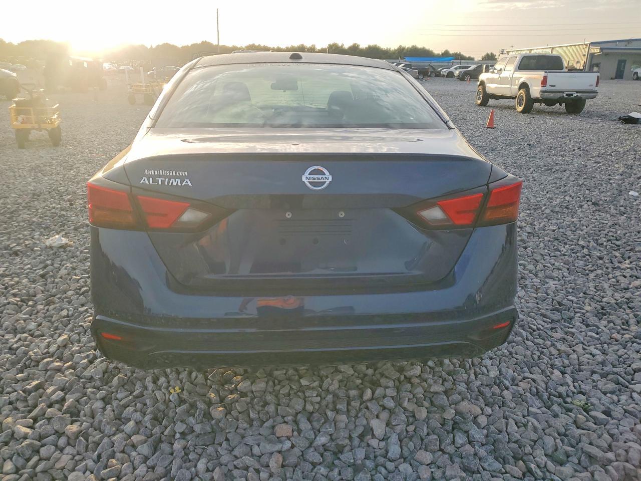 2019 Nissan Altima S - zdjęcie 6