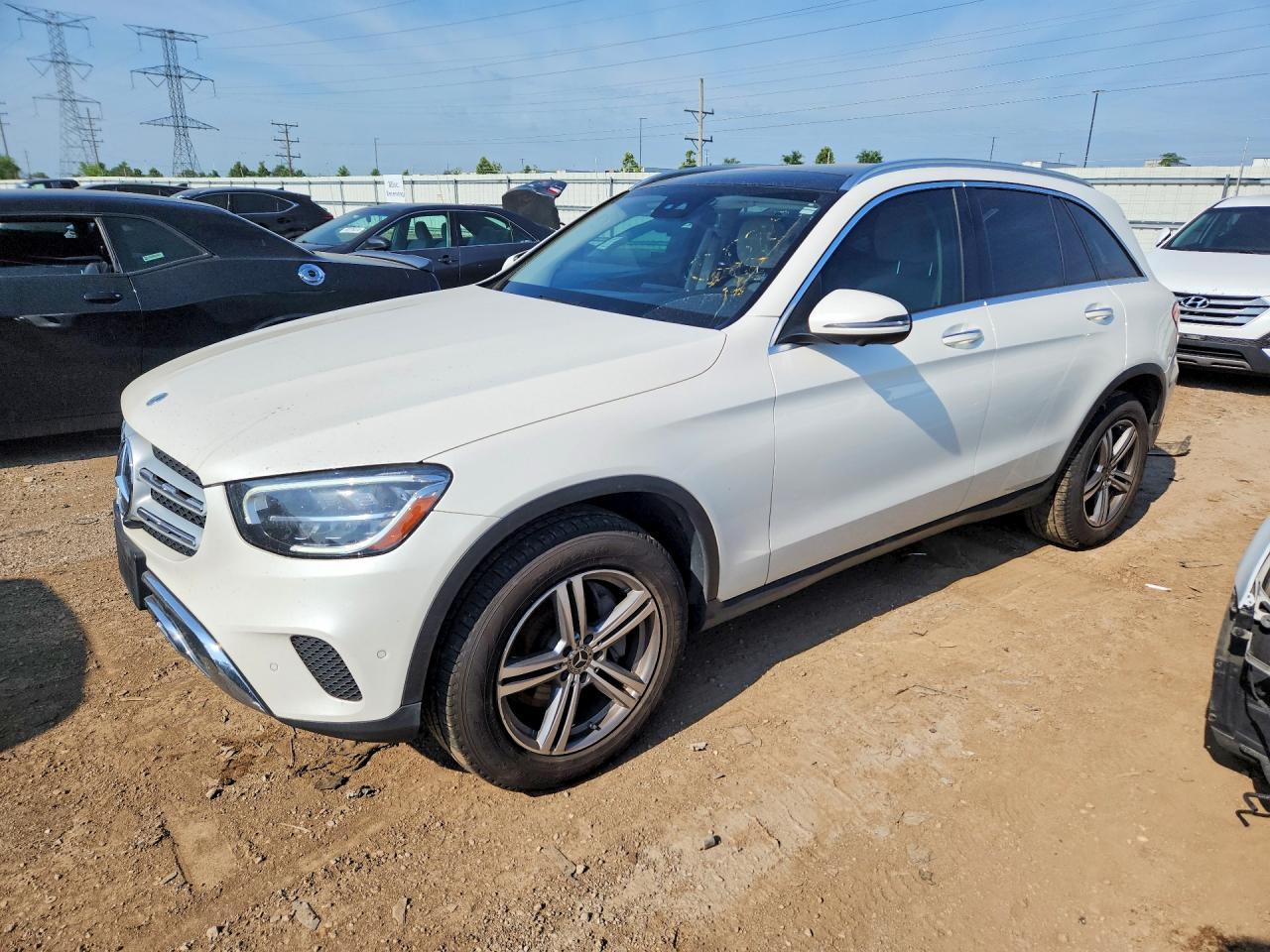 2021 Mercedes-Benz Glc 300 - zdjęcie główne