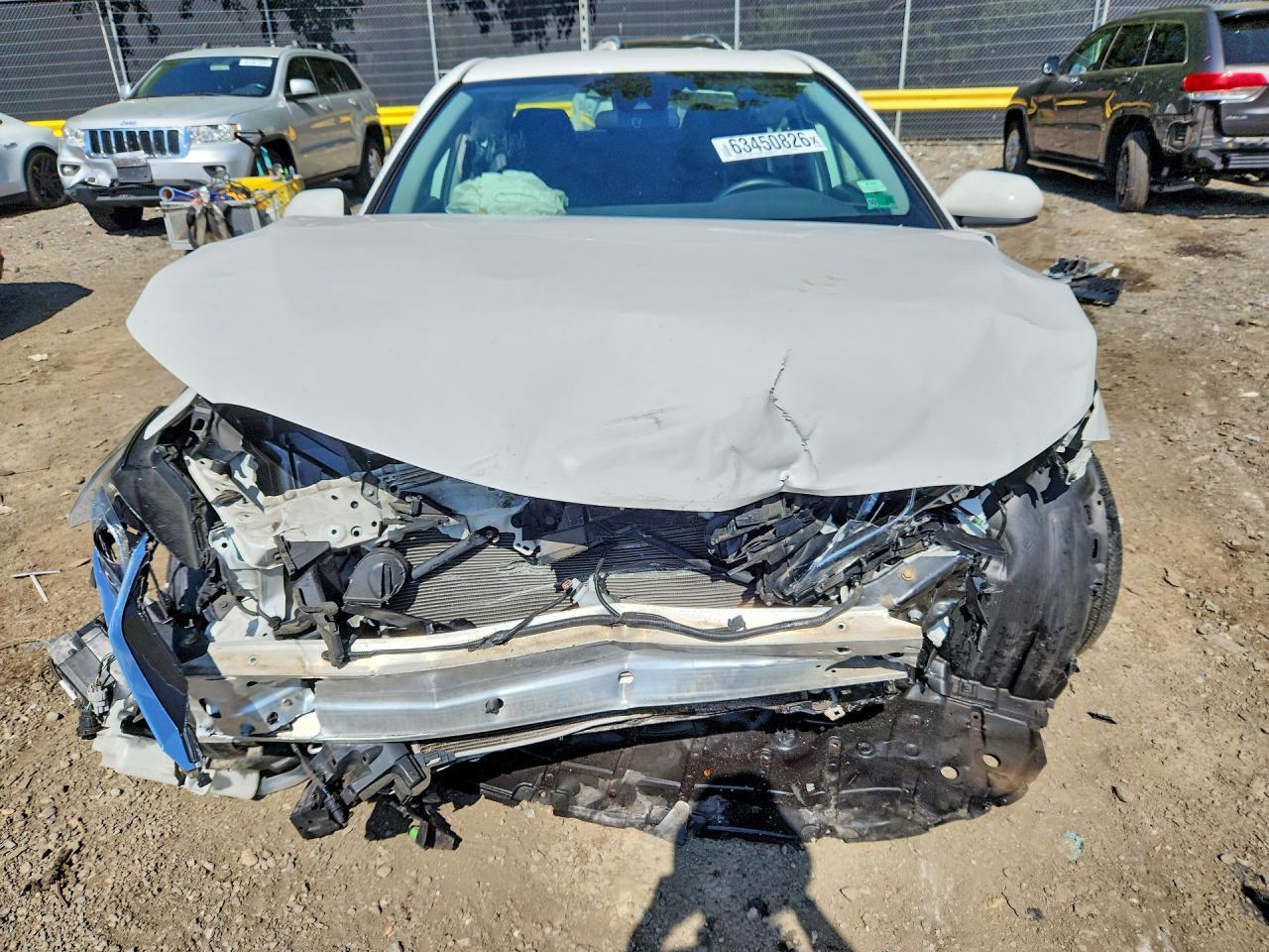 2020 Toyota Camry Se - zdjęcie 5