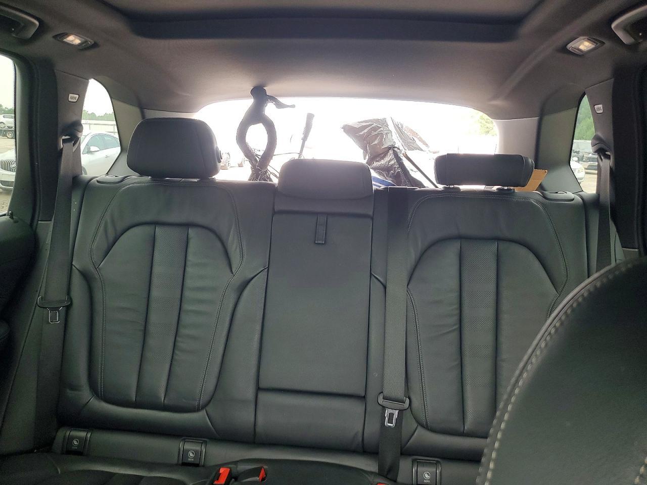 2019 BMW X5 xDrive40I - zdjęcie 10