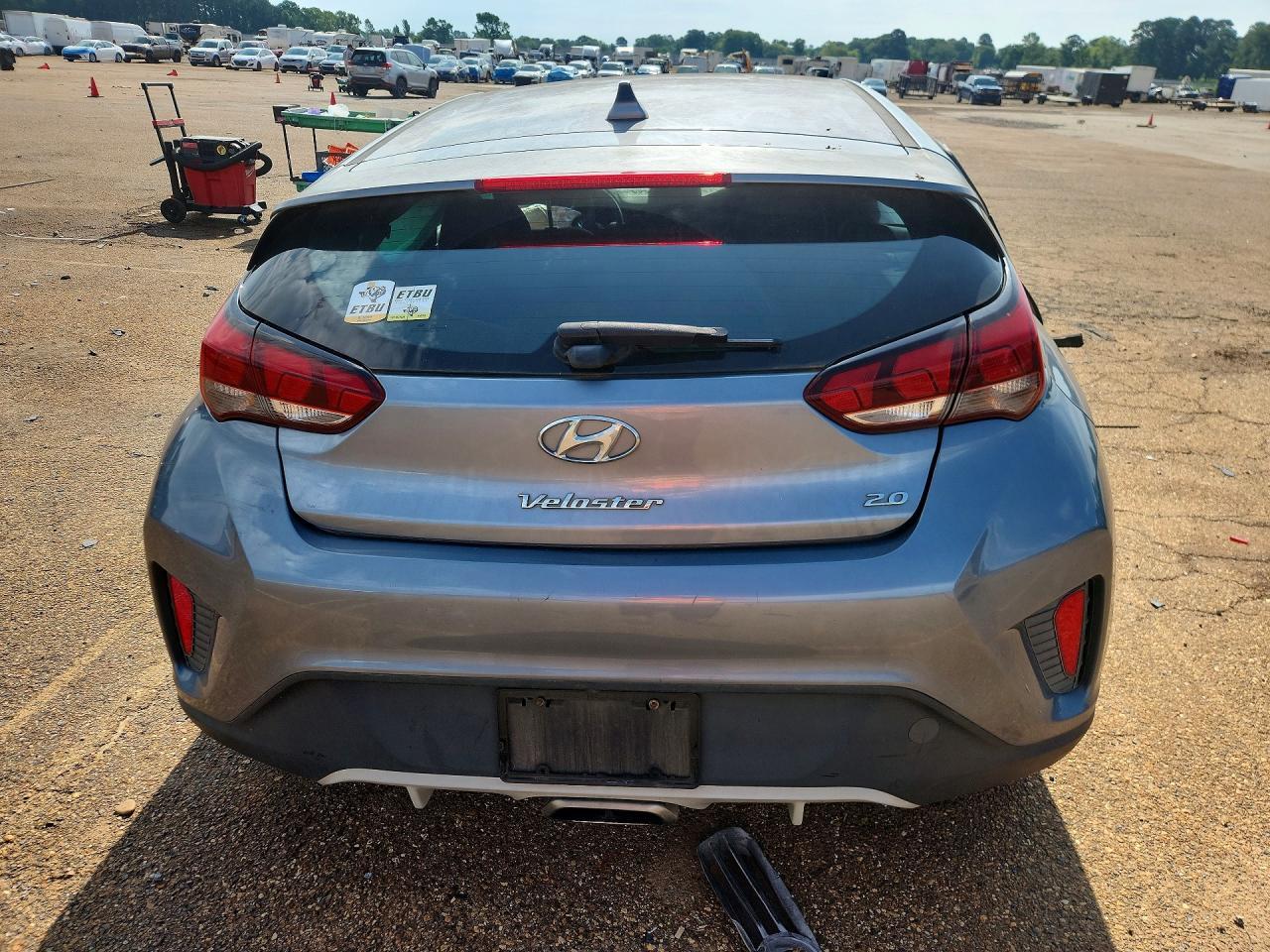 2019 Hyundai Veloster 2.0L - zdjęcie 6