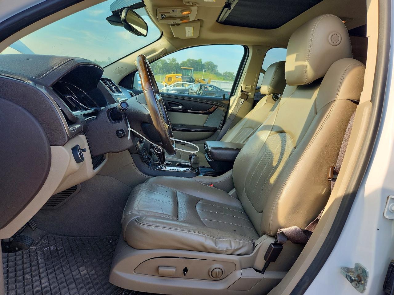 2016 GMC Acadia Denali - zdjęcie 7
