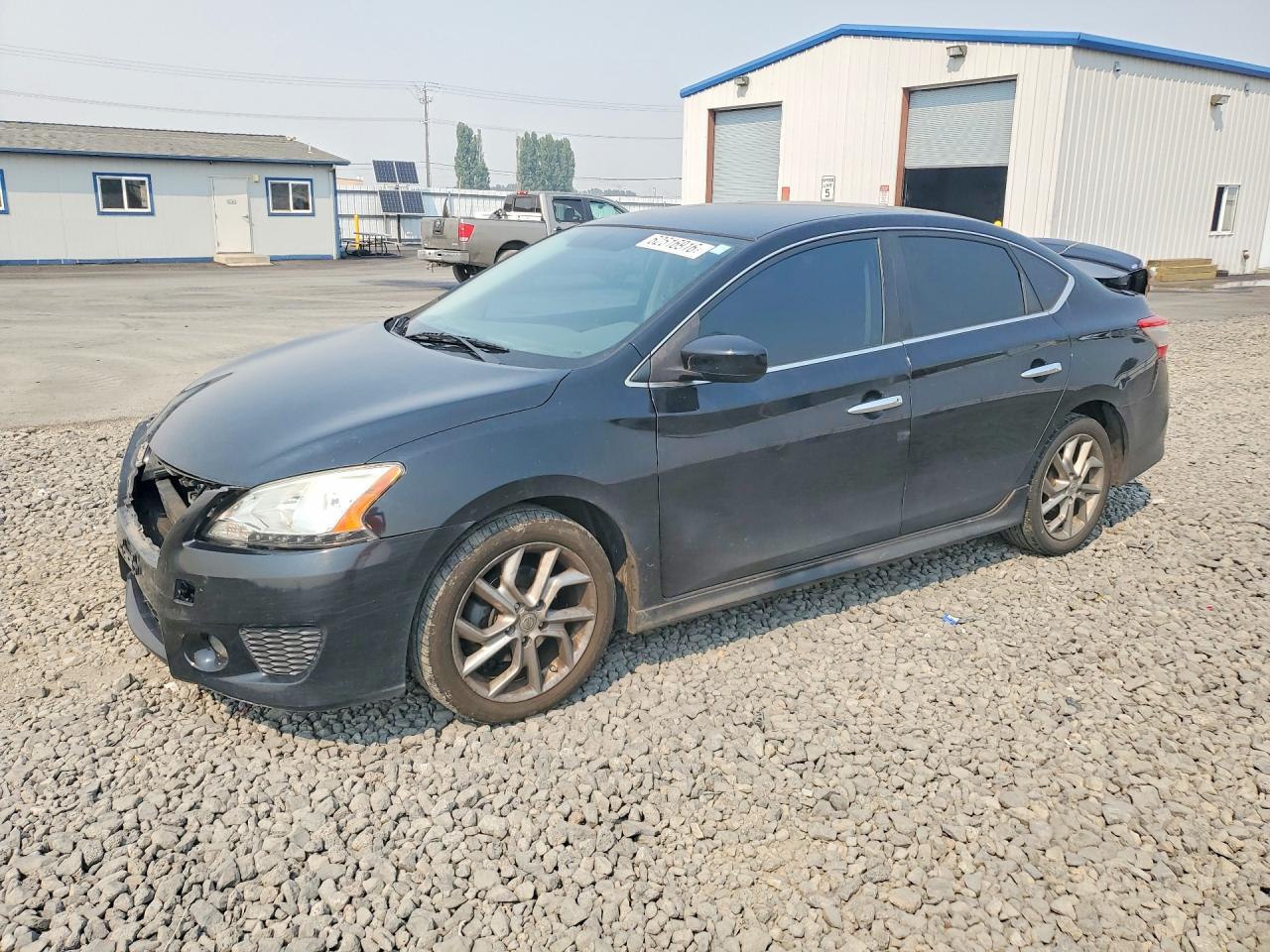 2013 Nissan Sentra S - zdjęcie główne