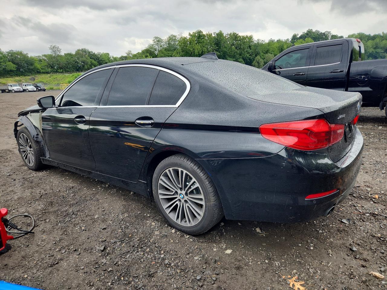 2018 BMW Seria 5 530i - zdjęcie 2