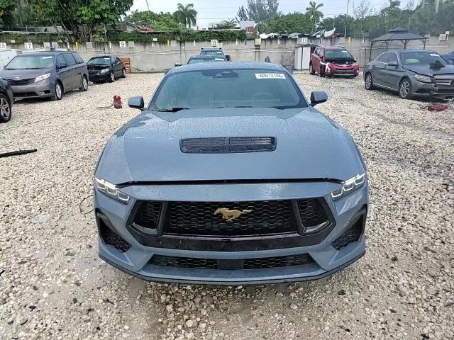 2024 Ford Mustang Gt - zdjęcie 13
