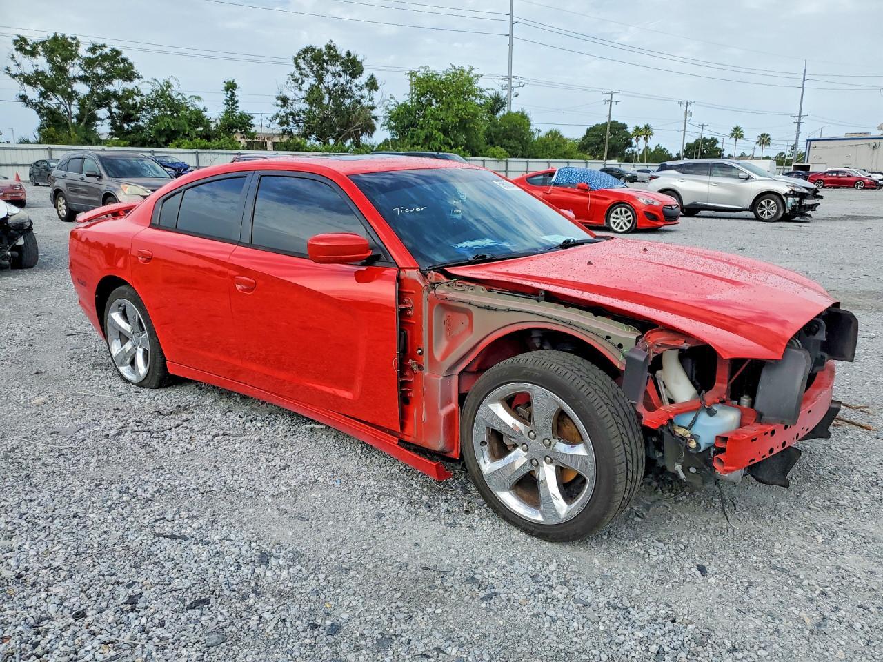 2013 Dodge Charger Sxt - zdjęcie 4