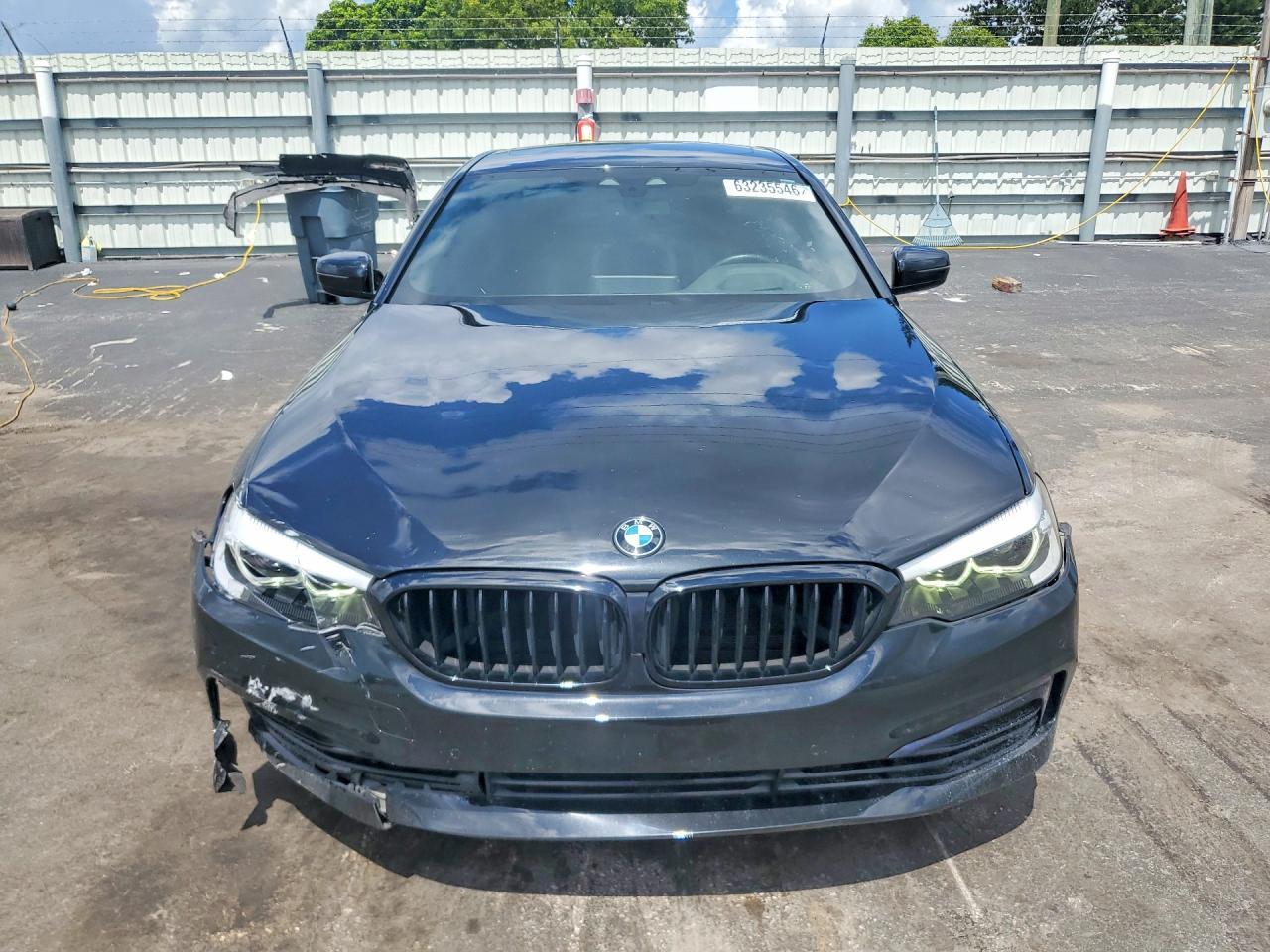 2019 BMW 530 I - zdjęcie 5