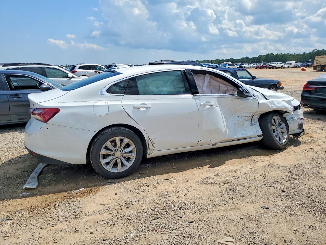 2022 Chevrolet Malibu Lt - zdjęcie 3