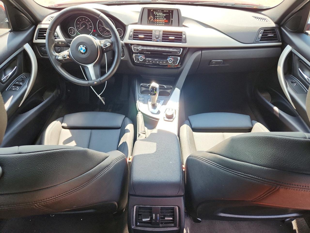 2016 BMW 320 I - zdjęcie 8