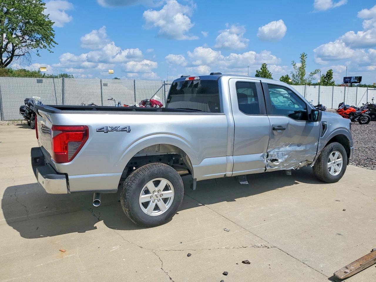 2025 Ford F150 Xl - zdjęcie 3