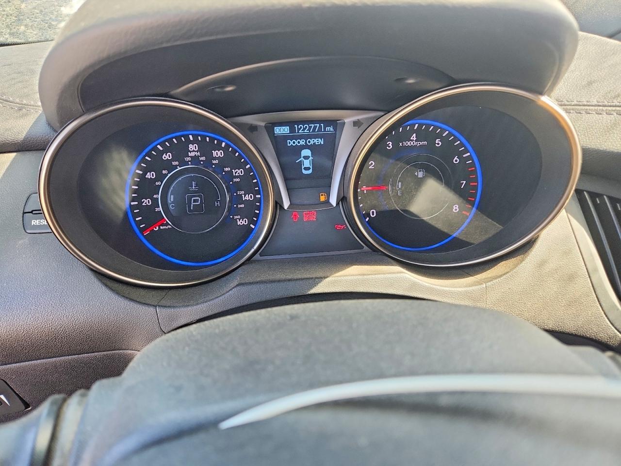 2014 Hyundai Genesis Coupe 2.0T - zdjęcie 9