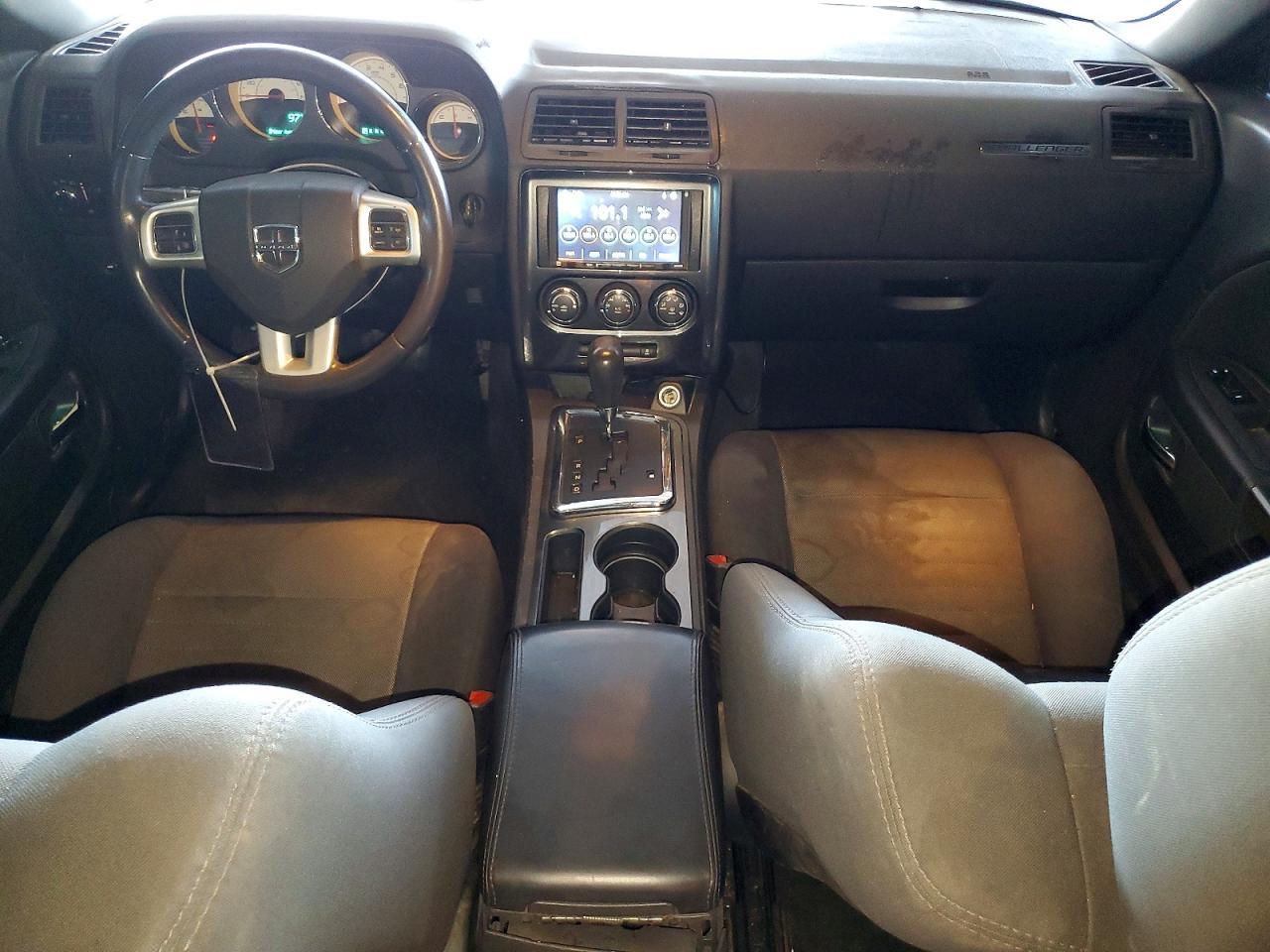 2014 Dodge Challenger Sxt - zdjęcie 8