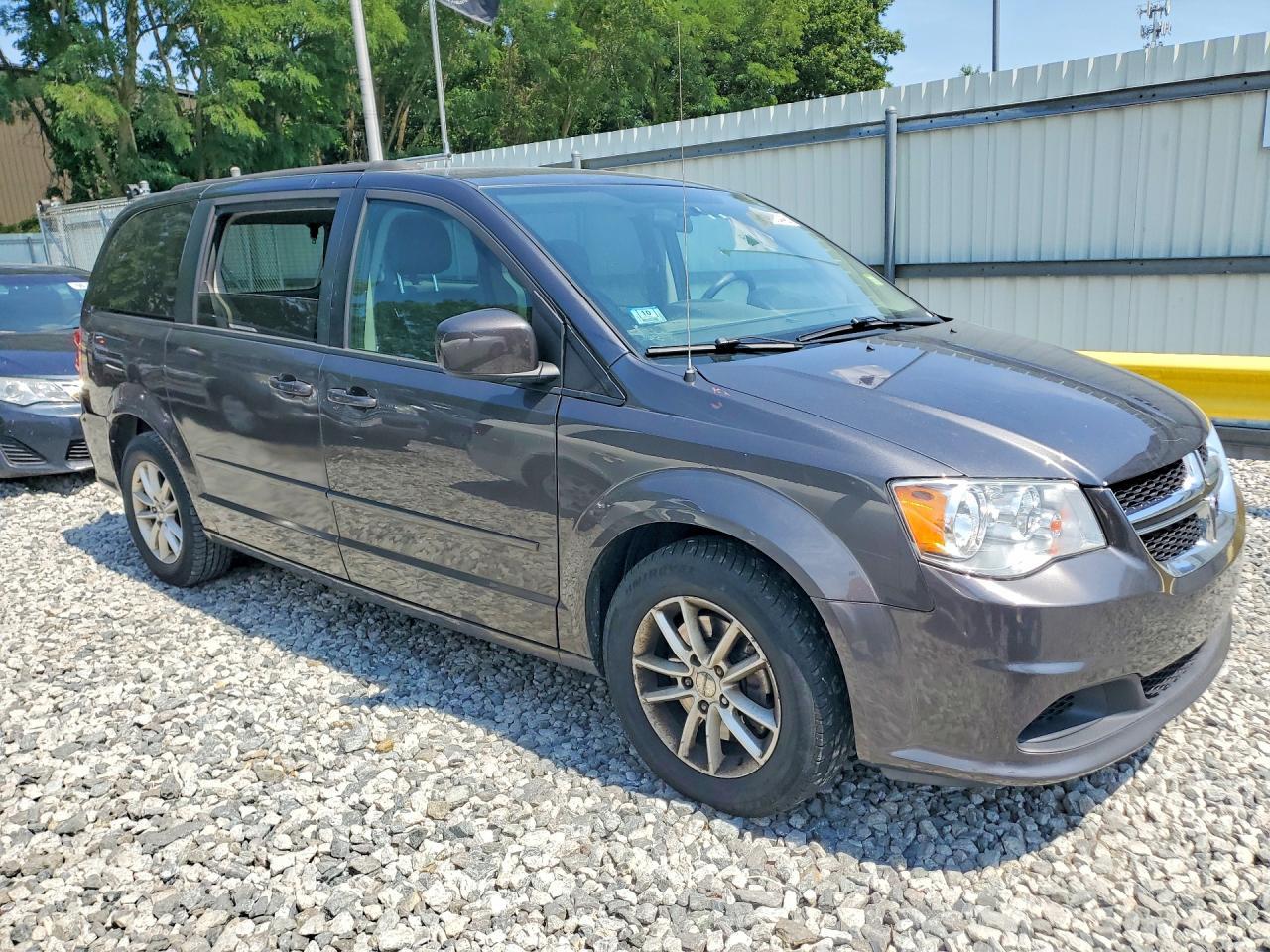 2016 Dodge Grand Caravan Sxt - zdjęcie 4