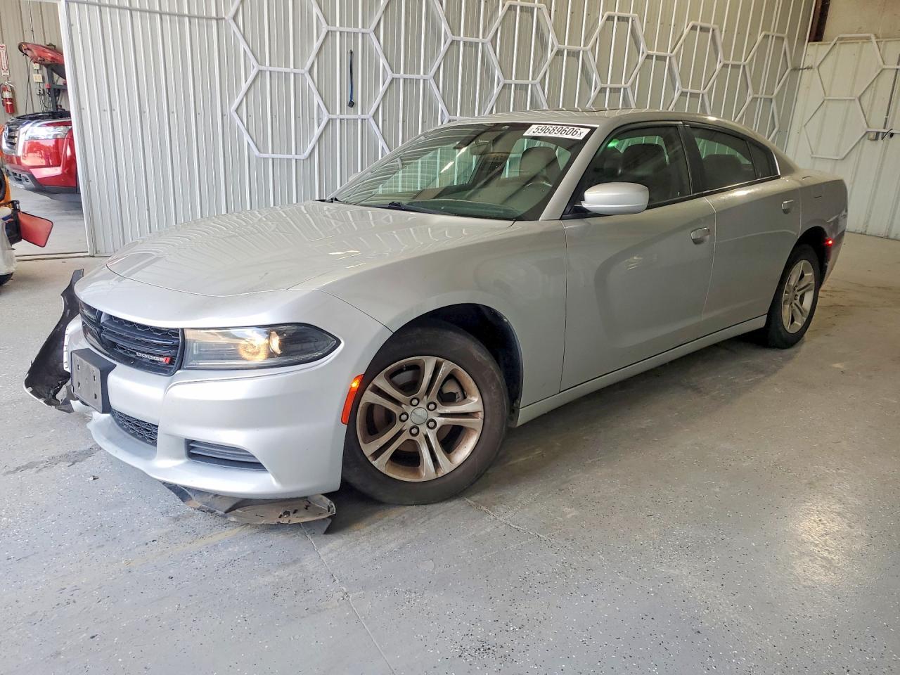 2022 Dodge Charger Sxt - zdjęcie główne