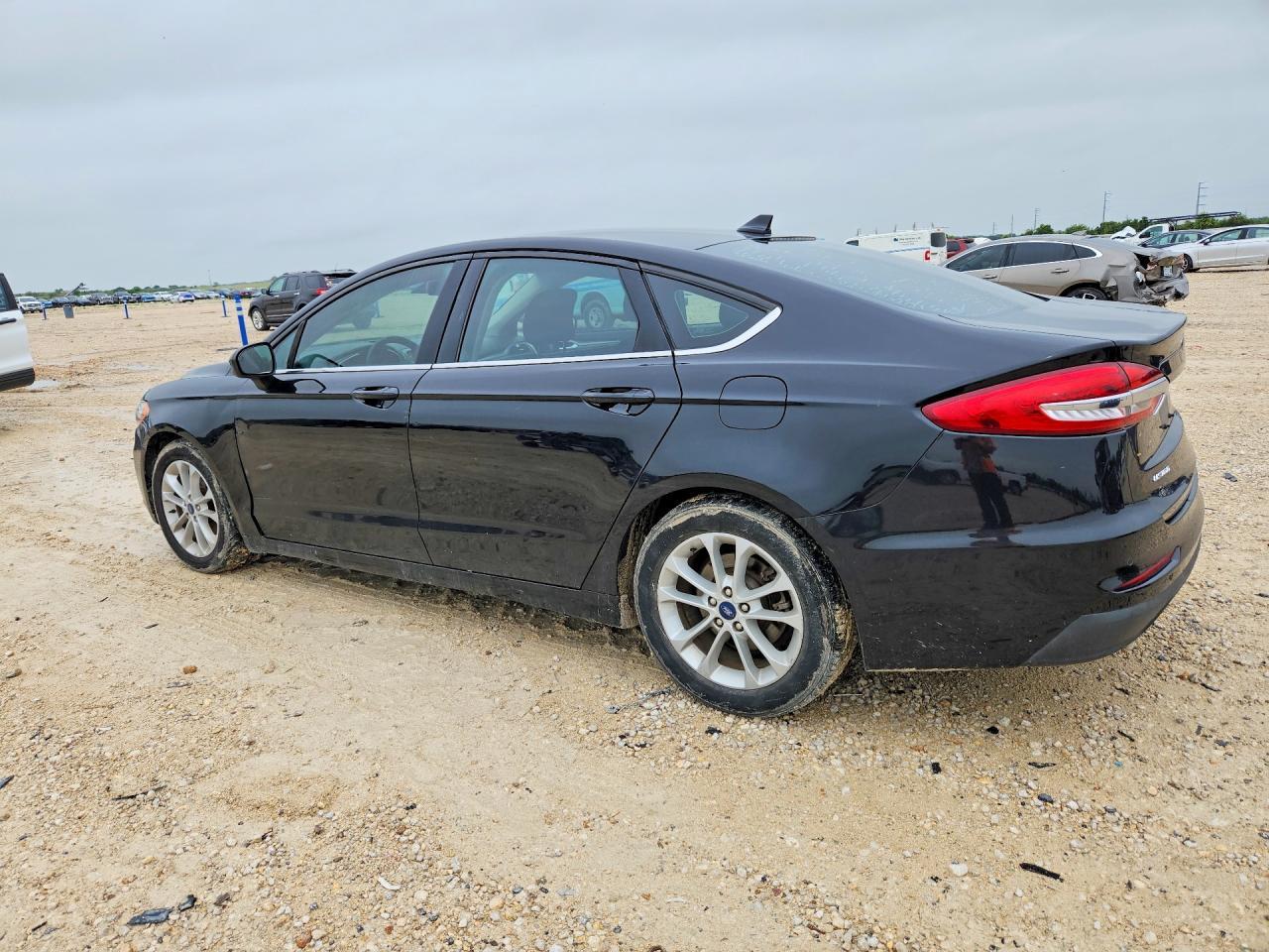 2019 Ford Fusion Se - zdjęcie 2