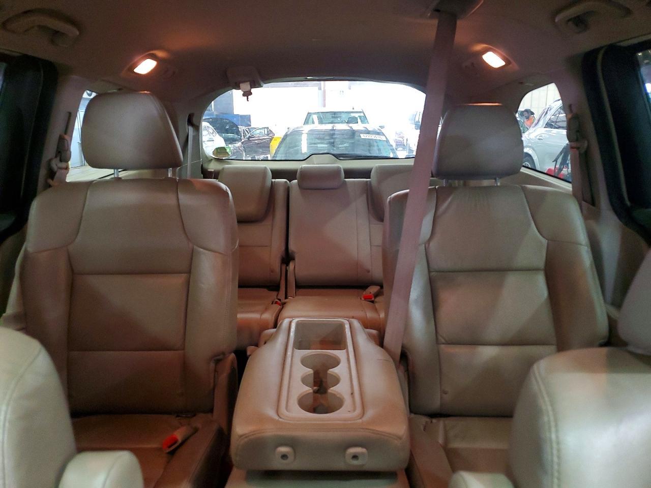 2014 Honda Odyssey Exl - zdjęcie 10